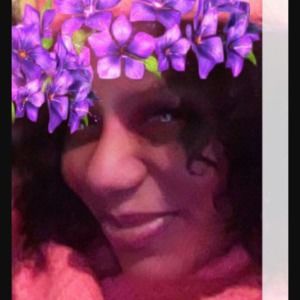 Meet your Posher, Latasha